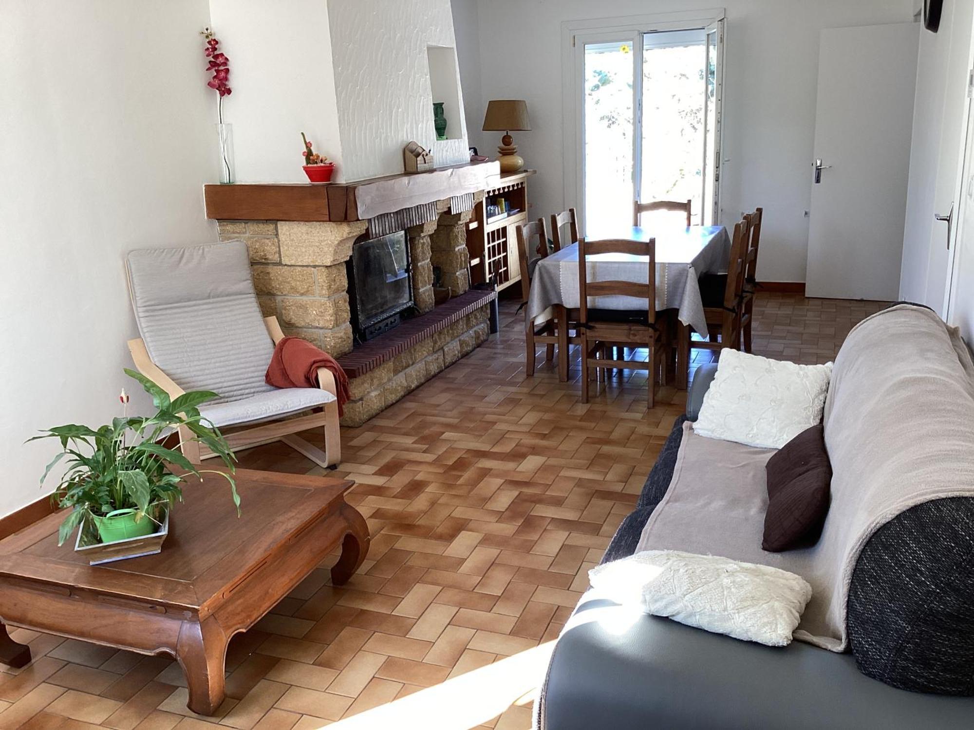 Maison Entre Et Garrigue Hébergement de vacances *